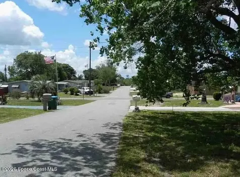 30 S Desoto Street Beverly Hlls FL 34465