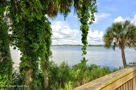 225 S Tropical Trail Merritt Island FL 32952