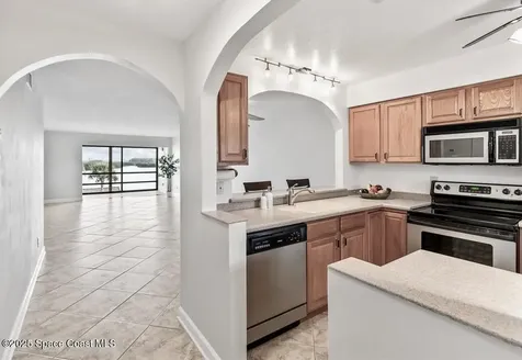 1611 Minutemen Causeway Cocoa Beach FL 32931