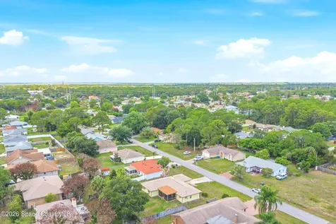 1310 Jarvis Street NW Palm Bay FL 32907