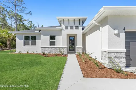 410 La Croix Road SW Palm Bay FL 32908