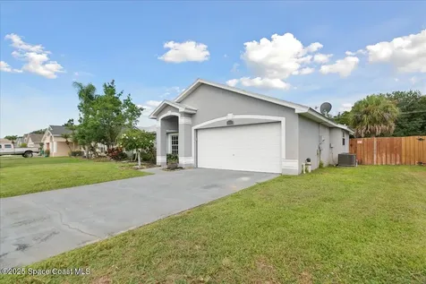 897 Hunters Creek Drive Melbourne FL 32904