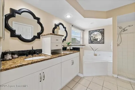 897 Hunters Creek Drive Melbourne FL 32904