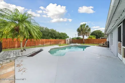 897 Hunters Creek Drive Melbourne FL 32904