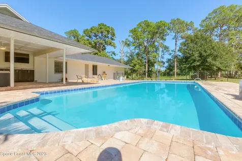 1639 Emmaus Road NW Palm Bay FL 32907