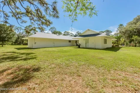 1639 Emmaus Road NW Palm Bay FL 32907