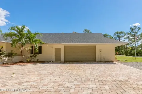 1639 Emmaus Road NW Palm Bay FL 32907