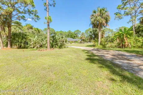 1639 Emmaus Road NW Palm Bay FL 32907