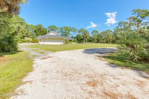 1639 Emmaus Road NW Palm Bay FL 32907