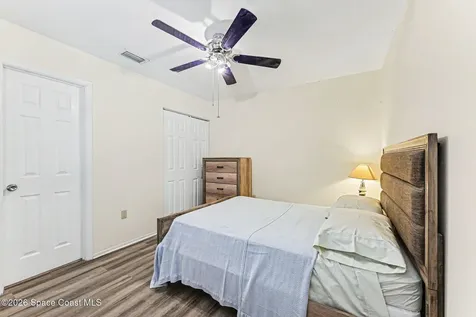 865 Regal Avenue NE Palm Bay FL 32905