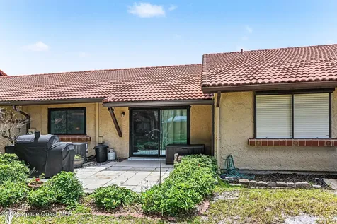 865 Regal Avenue NE Palm Bay FL 32905
