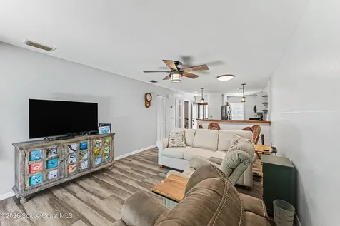 865 Regal Avenue NE Palm Bay FL 32905