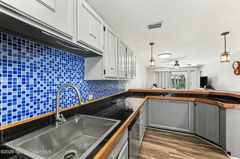 865 Regal Avenue NE Palm Bay FL 32905