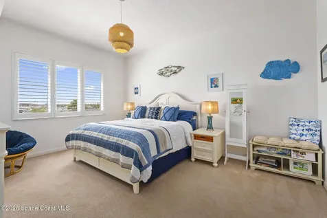 34 Harbour Isle Drive W Fort Pierce FL 34949