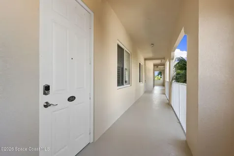 34 Harbour Isle Drive W Fort Pierce FL 34949