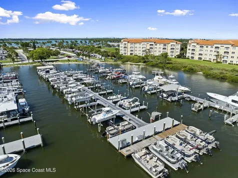 34 Harbour Isle Drive W Fort Pierce FL 34949