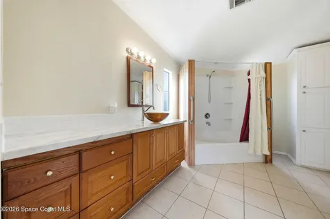 3115 Norfolk Street Mims FL 32754