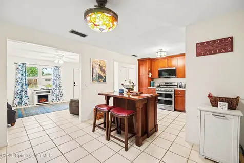 1525 Plum Avenue Merritt Island FL 32952