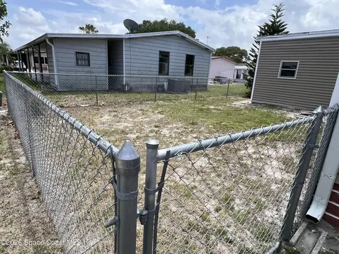 435 Seagull Drive Barefoot Bay FL 32976