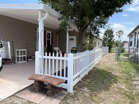 435 Seagull Drive Barefoot Bay FL 32976