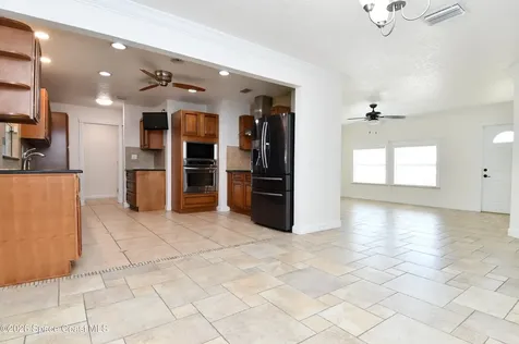 2185 Acacia Street NE Palm Bay FL 32905