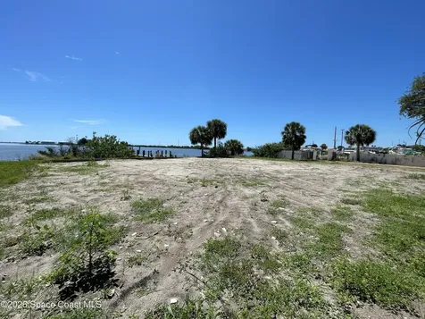 200 Milford Point Drive Merritt Island FL 32952