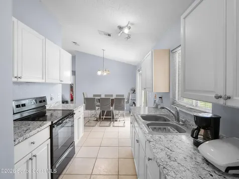 1273 Perry Avenue NW Palm Bay FL 32907