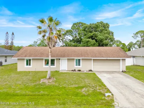 1273 Perry Avenue NW Palm Bay FL 32907