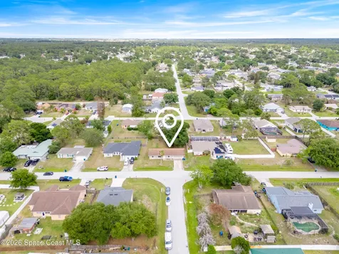 1273 Perry Avenue NW Palm Bay FL 32907
