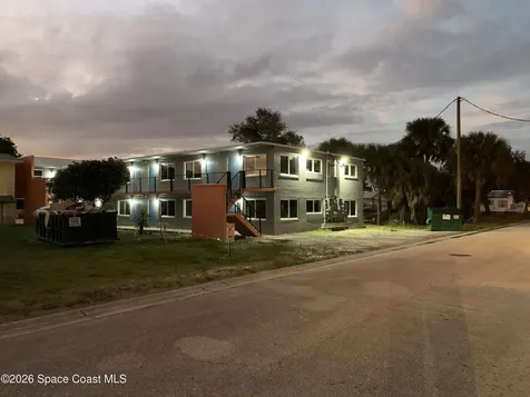 2421 Stone Street Melbourne FL 32901