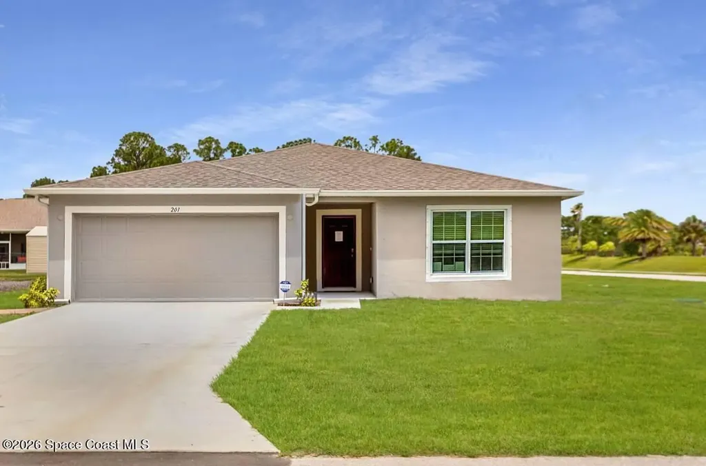 527 Lamkin Street SW Palm Bay FL 32908