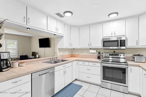 999 Emerald Road SE Palm Bay FL 32909