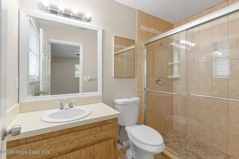 16 45th Avenue Vero Beach FL 32968