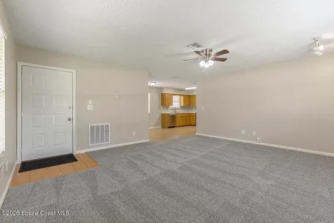 16 45th Avenue Vero Beach FL 32968