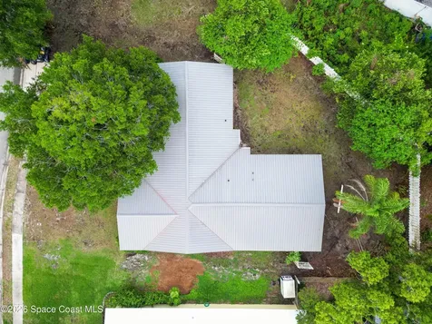 2709 Nottingham Court Titusville FL 32796