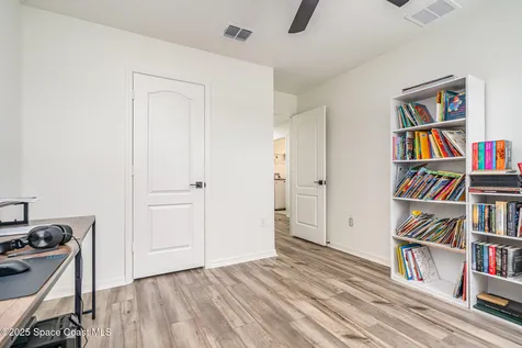 506 Glaspell Circle SE Palm Bay FL 32909