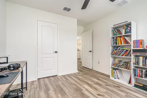 506 Glaspell Circle SE Palm Bay FL 32909
