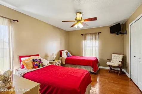 135 Country Woods Place Merritt Island FL 32952