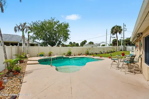 135 Country Woods Place Merritt Island FL 32952