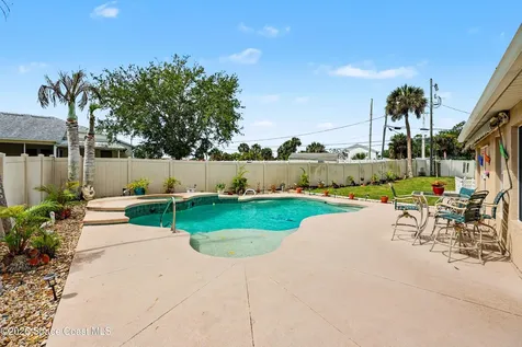 135 Country Woods Place Merritt Island FL 32952