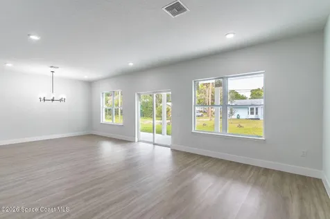 983 Pace Drive NW Palm Bay FL 32907