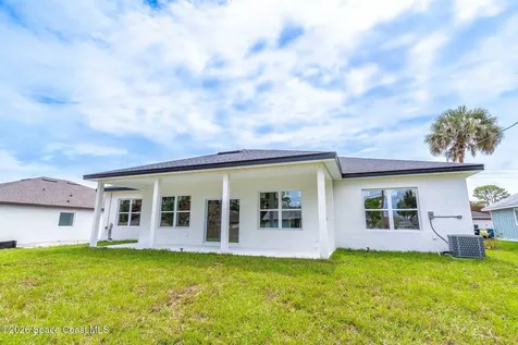 983 Pace Drive NW Palm Bay FL 32907