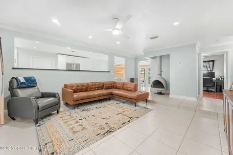 207 Pine Tree Drive Indialantic FL 32903
