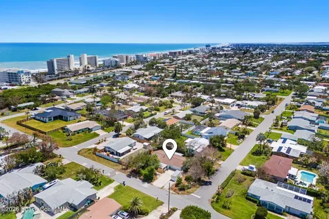 207 Pine Tree Drive Indialantic FL 32903