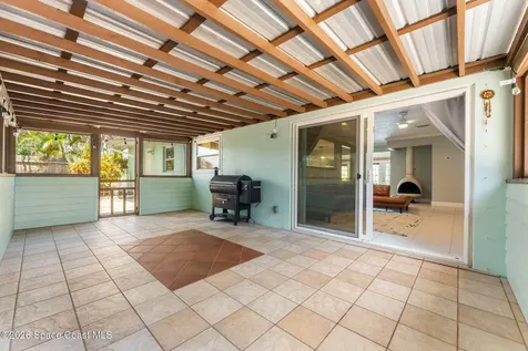 207 Pine Tree Drive Indialantic FL 32903