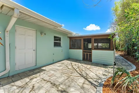 207 Pine Tree Drive Indialantic FL 32903