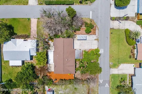 207 Pine Tree Drive Indialantic FL 32903