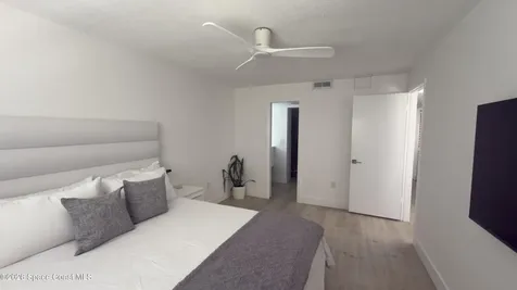 419 Hawthorne Court Indian Harbour Beach FL 32937