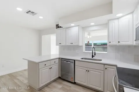 524 Westminster Avenue Melbourne FL 32935