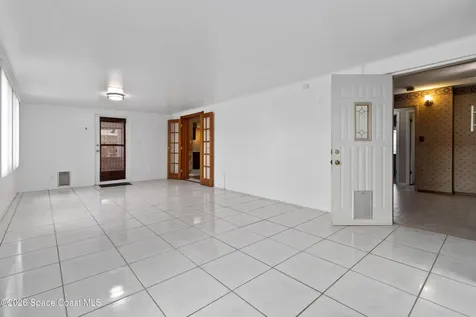 2415 Raintree Lake Circle Merritt Island FL 32953